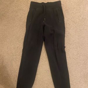 Lululemon joggers